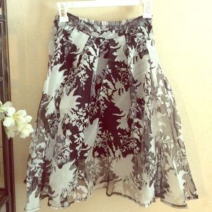 Midi printed pleated skirt